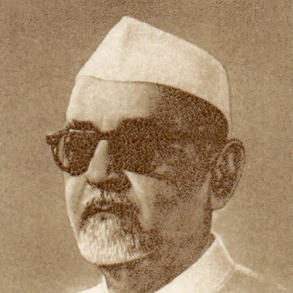Dr Zakir Hussain